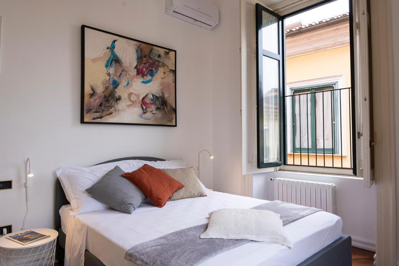 Bella Domus Suites Salerno Exterior photo