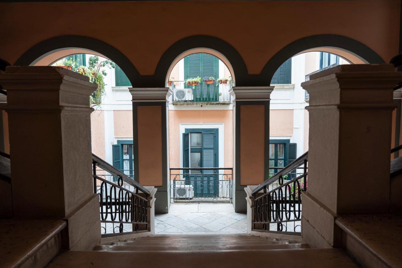 Bella Domus Suites Salerno Exterior photo