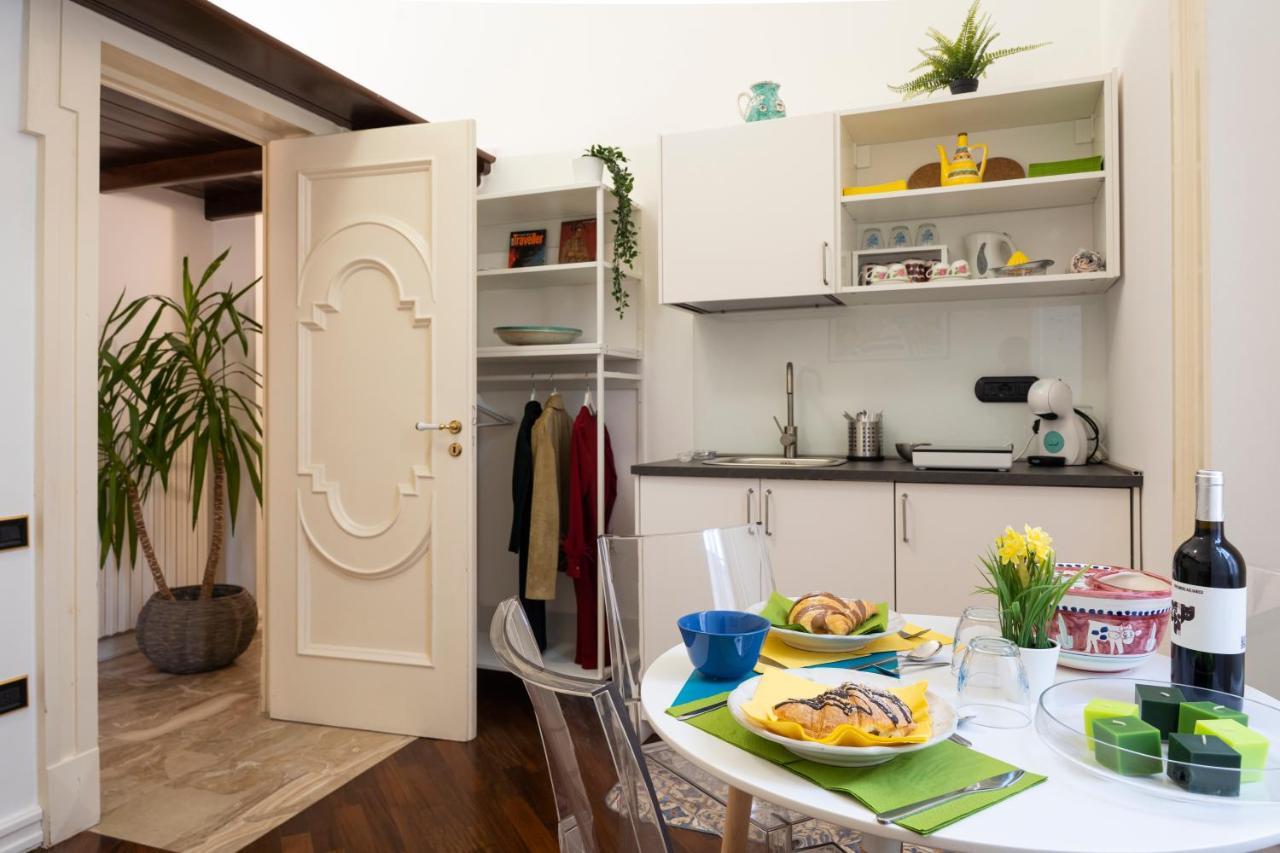 Bella Domus Suites Salerno Exterior photo